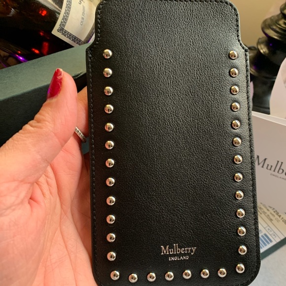 Authentic MULBERRY ENGLAND Calf leather/studs card/phone holder - Picture 5 of 13